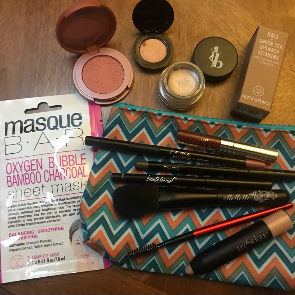 Makeup Bag 7